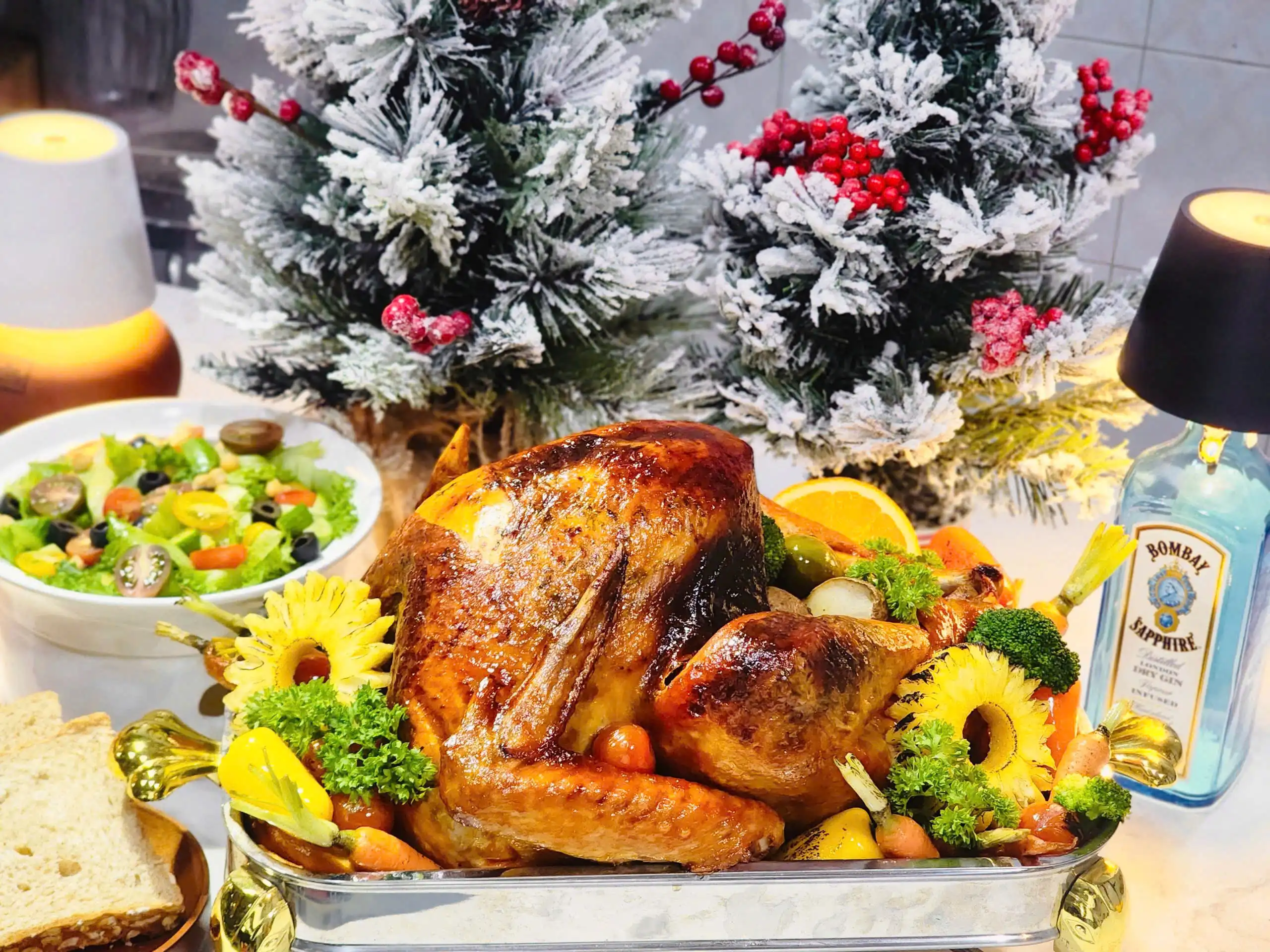 Cách làm món gà tây Noel nướng bỏ lò thơm ngon, đậm vị