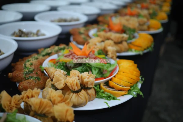 Ý Tưởng Tổ Chức Tiệc Tất Niên Vui Nhộn Cuối Năm